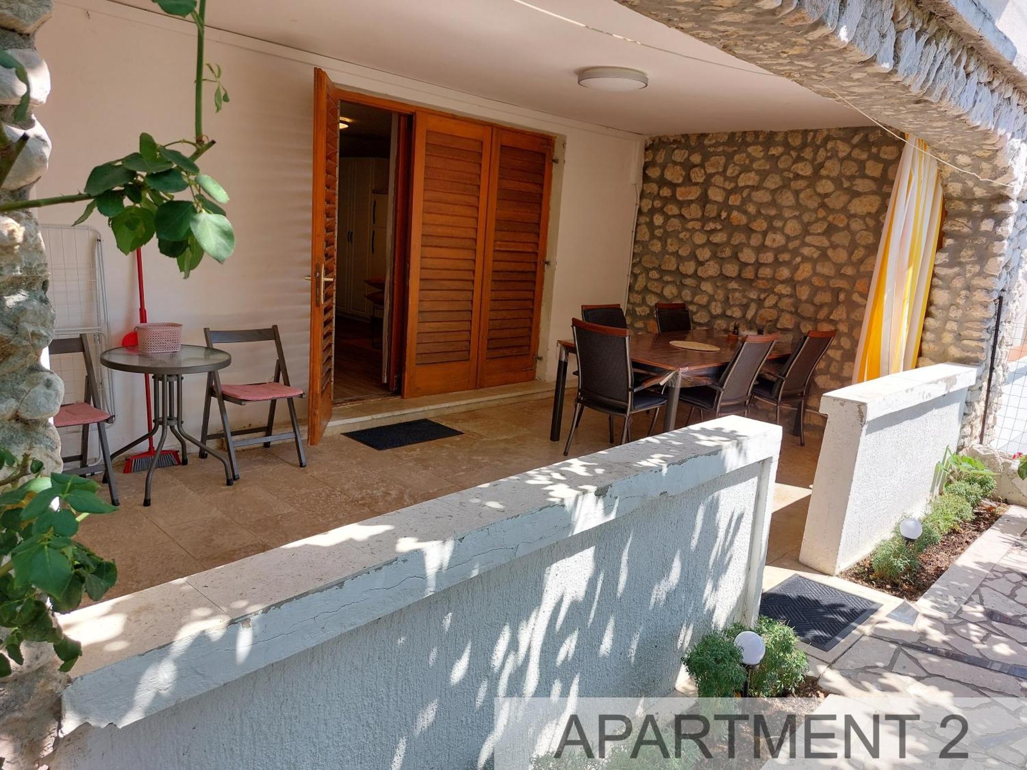 Apartmani Denis Стара Башка Экстерьер фото